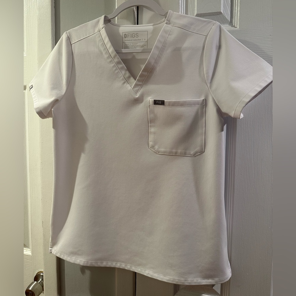 Figs Optic White Catarina Top Small Gently Worn Good Condition